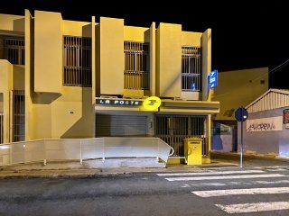 Administration Le Moule La Poste Le Moule