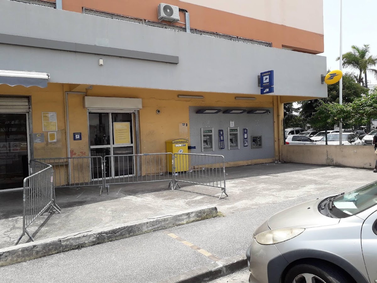 La Poste Principale Pointe à Pitre
