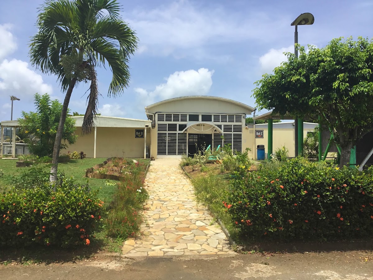 Lycée Félix Proto