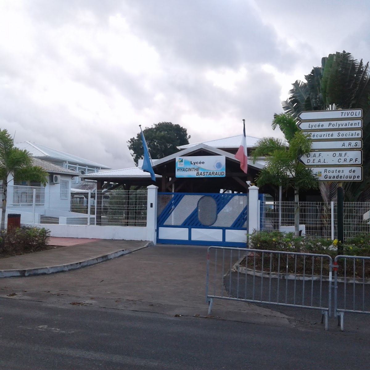 Lycée Polyvalent Hyacinthe Bastaraud