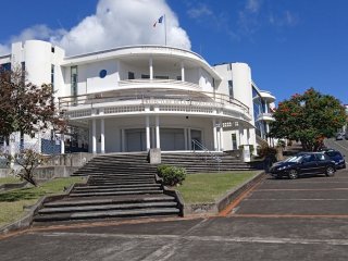 Administration Basse-Terre Préfecture de Guadeloupe
