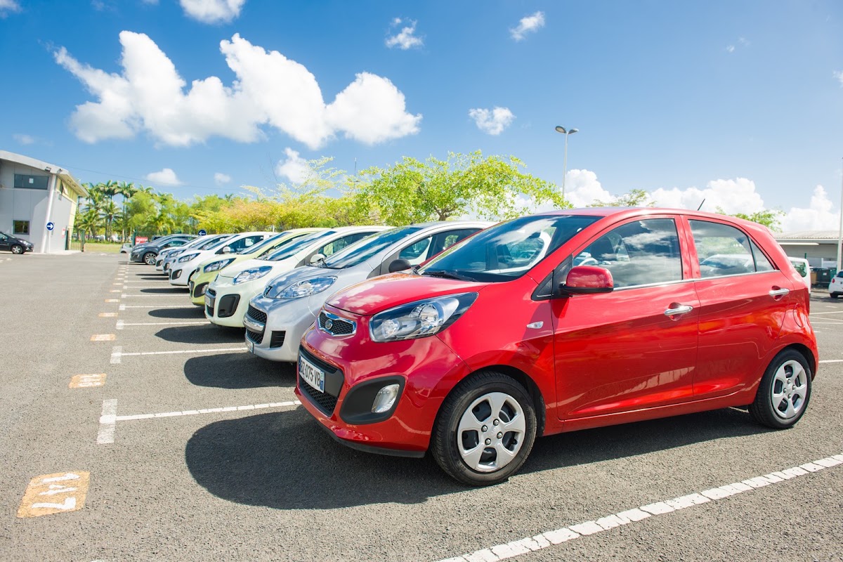 Hertz Aéroport Pôle Caraïbes