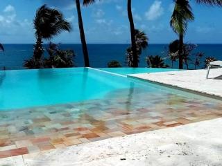 Piscine H2O Caraïbes Sainte-Anne