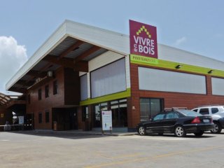 Batiment Lamentin Vivre en Bois Lamentin
