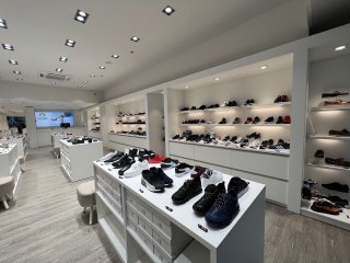 Magasin Les Abymes 100 000 Chaussures Milenis
