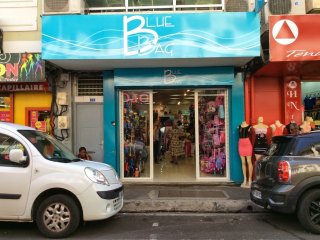 Magasin Pointe-à-Pitre Maroquinerie Blue Bag Pointe-à-Pitre