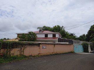 Personnalités de Guadeloupe André Schwarz-Bart