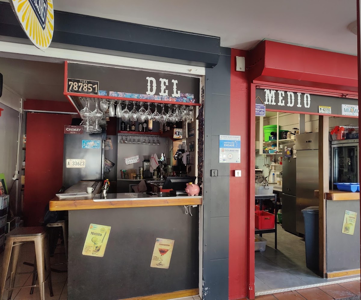 Restaurant Del Medio Gourbeyre