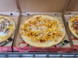 Pizzeria Pizza Hut Jarry